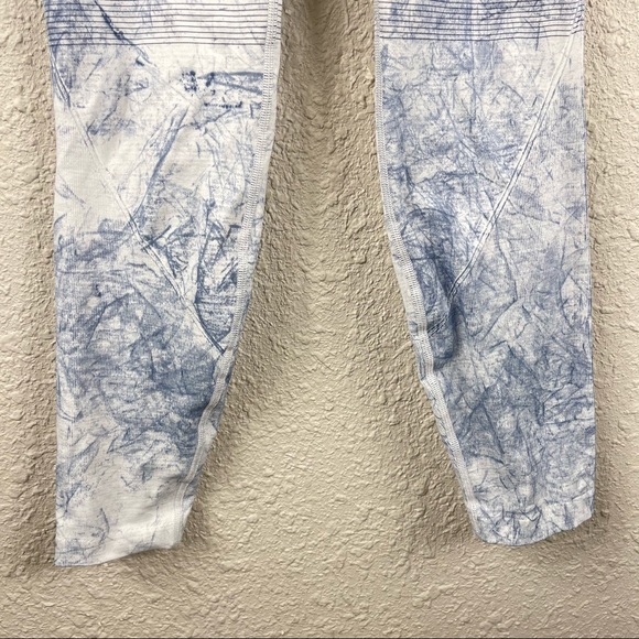Lululemon Seamless Ebb to Train Tight Women's Size 6 Luna Wash Ombre Tie Dye - Picture 6 of 12